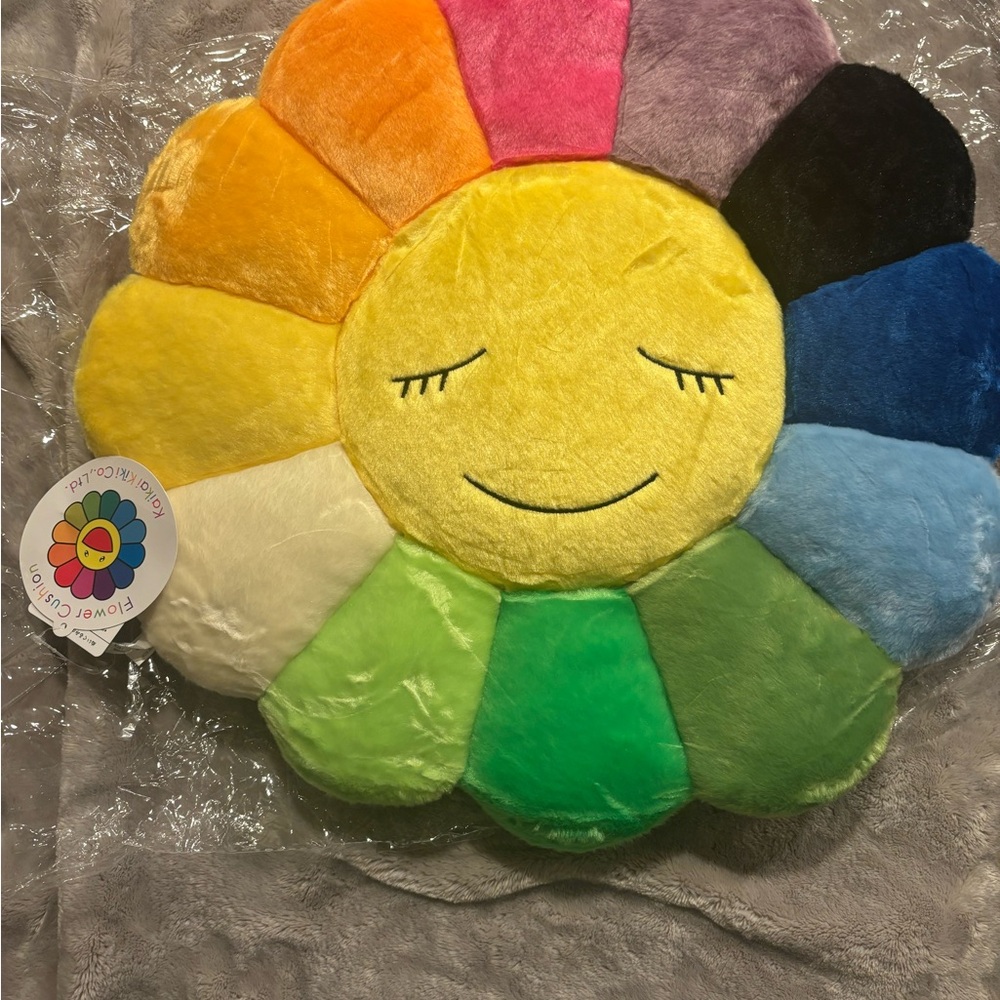 Takashi Murakami Rainbow Flower Plush 30cm kaikai Kiki nwt